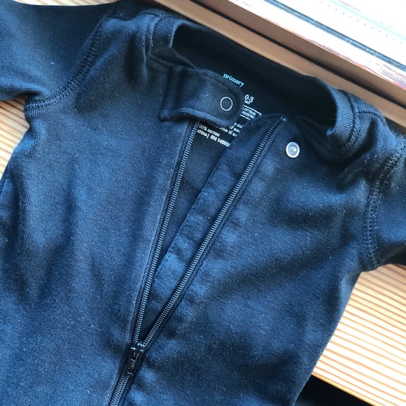 Baby footie/Pj from Primary - Picture 5 of 5